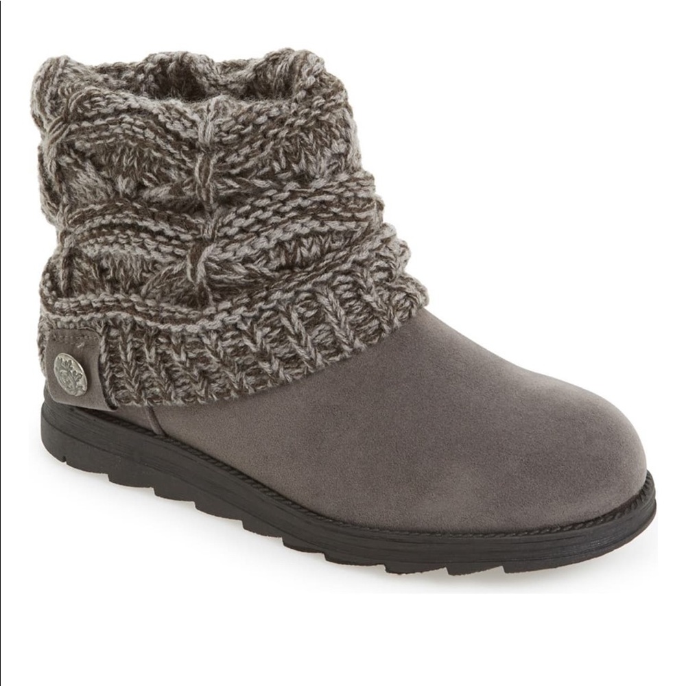 Muk luks Patti Boot size 7
